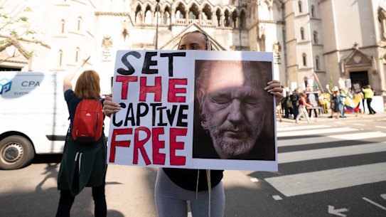Supporters gathered outside as the High Court heard a US appeal in the extradition case of WikiLeaks founder Julian Assange.