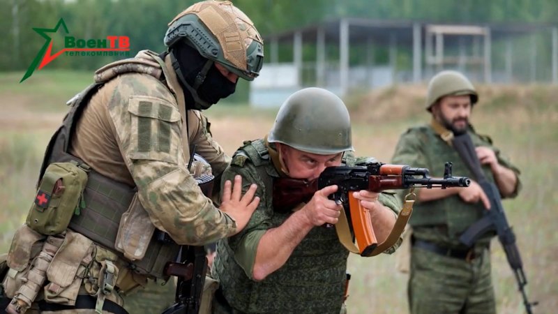 Ukrayna ve Polonya, Wagner Grubu askerlerinin konvoyla Beyaz Rusya'ya geldiğini söylüyor
