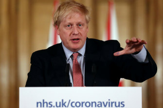 British Prime Minister Boris Johnson warned his country in front of his 