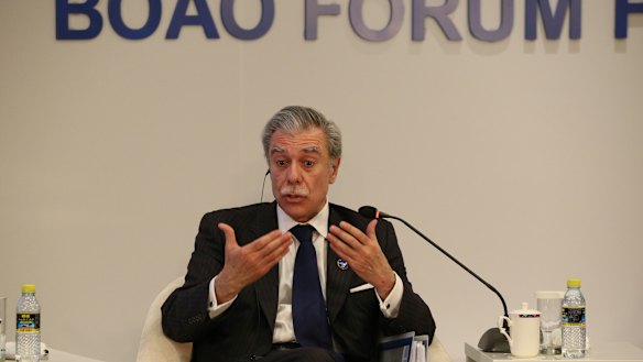 Carlos Gutierrrez, former US commerce secretary, discusses the US/China trade spat at the Boao Forum in Hainan Province.