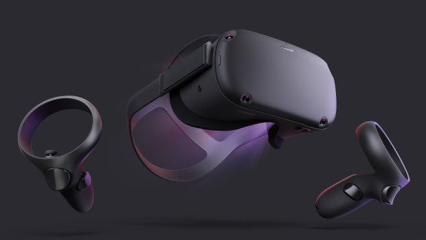 Oculus Quest comes with a pair of wireless controllers.