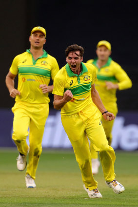 Jhye Richardson playing one-day cricket for Australia.