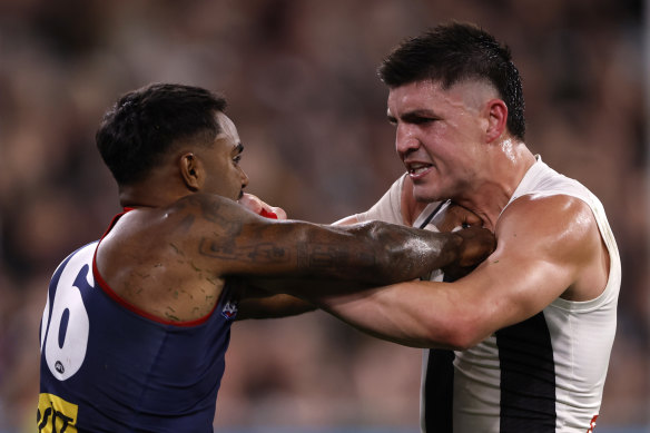 Maynard going toe-to-toe with star Demon Kysaiah Pickett.