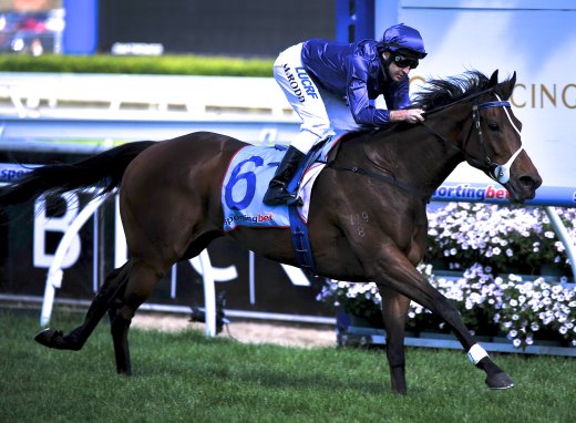 Atlantic Jewel takes the 2011 Thousand Guineas at Caulfield.