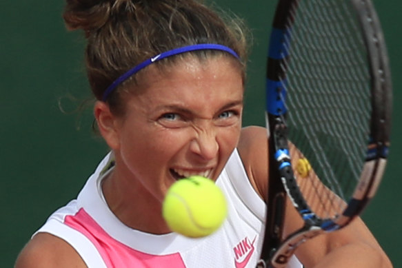 Sara Errani was not happy after her loss to Kiki Bertens.