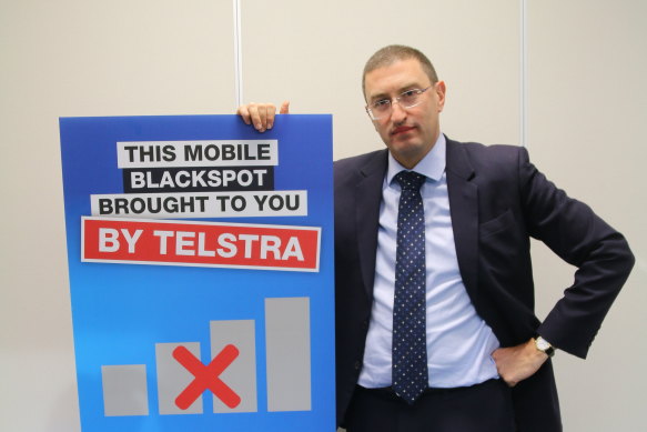 Berowra MP Julian Leeser has criticised Telstra’s decision prioritise returns to shareholders in the $2.8 billion partial sale of mobile towers business while reinvesting just $75 million in improving connectivity issues in the regions.