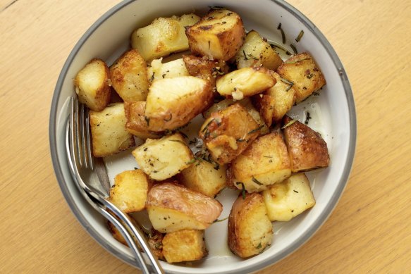 Rosella’s roast potatoes with rosemary.