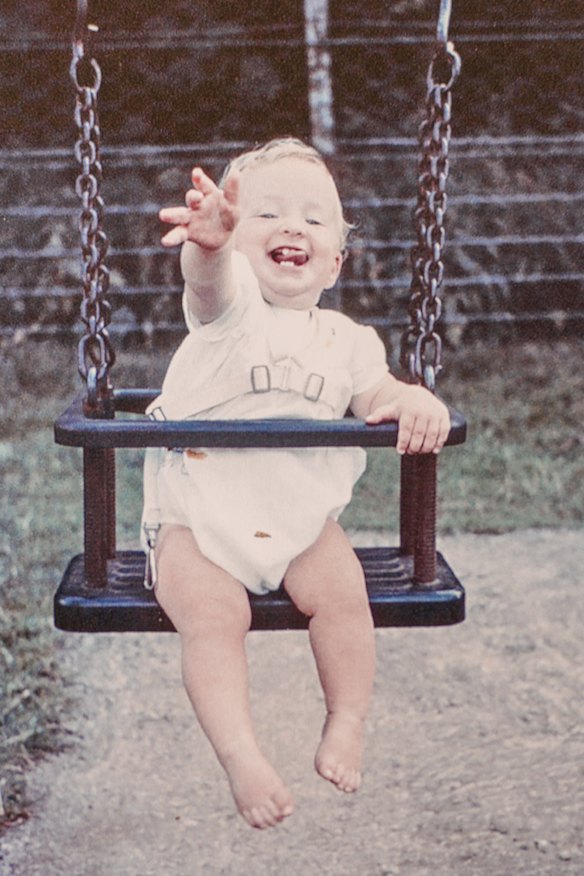 On their first meeting, Chris gave Lisa an album of photos taken throughout his life.