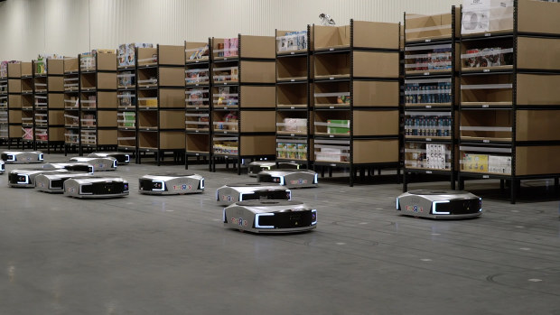 Toys r deals us warehouse
