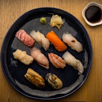 Chef's 10-piece nigiri set.