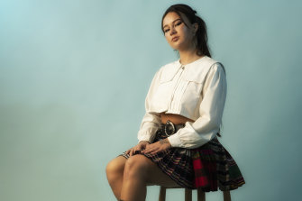 Grace Shaw, who performs under
the moniker of Mallrat, is ready to embrace her next stage.