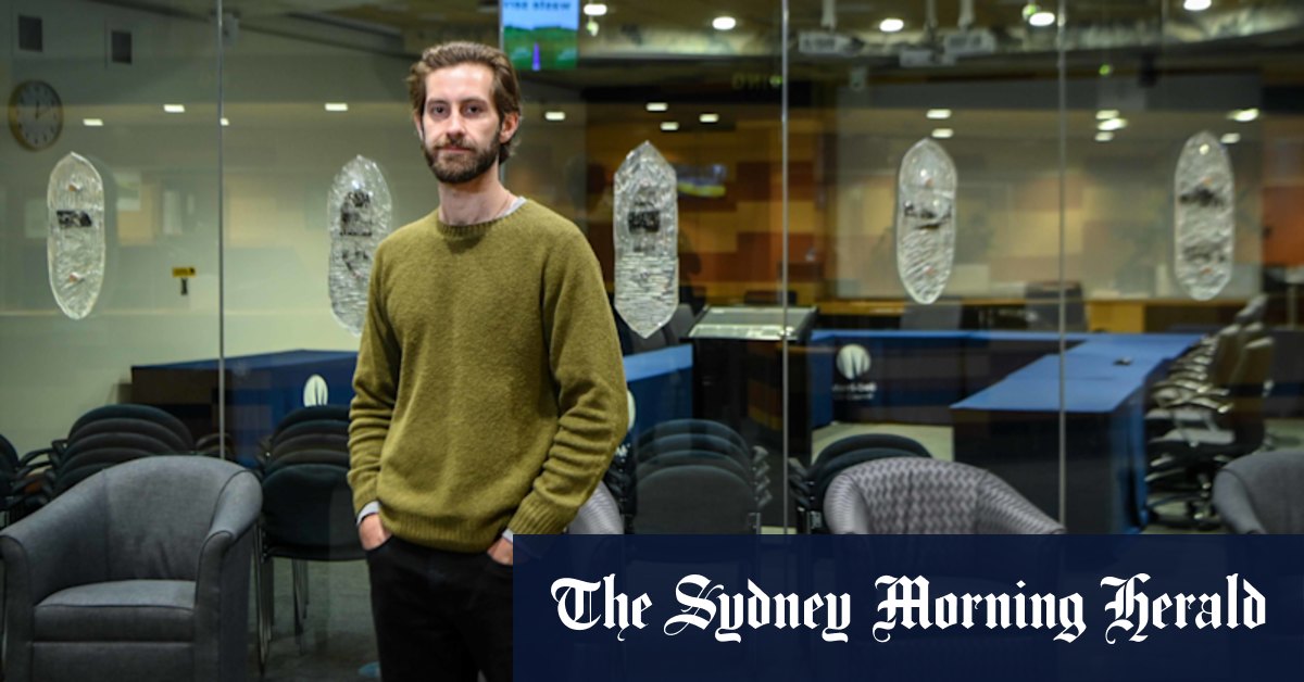 Victorian councils install duress alarms, hotlines and guards after disruptions at council meetings - Vimarsana News