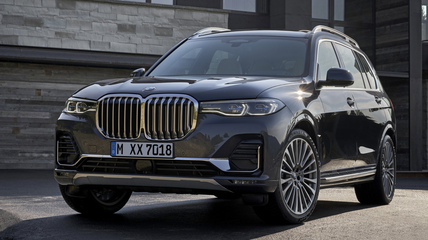Excess Is The Middle Name Of Bmw S Flagship Suv