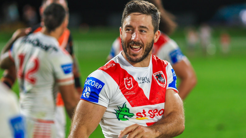 Ben Hunt signs with Brisbane Broncos on two-year deal