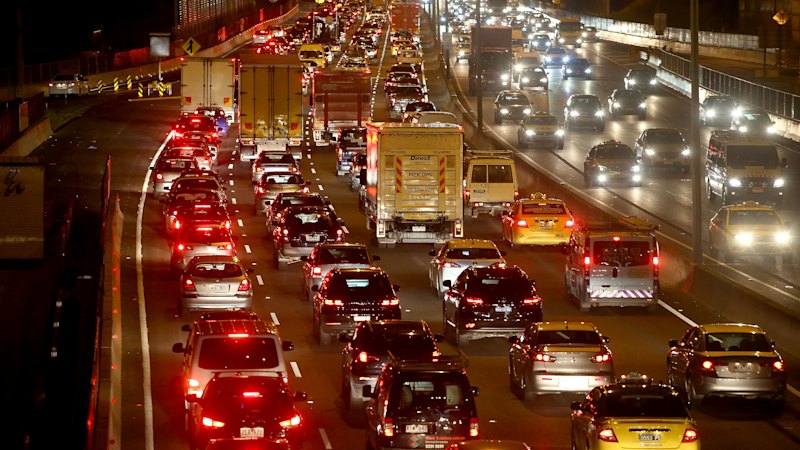 Study estimates Australia’s car economy costs at least $316 billion annually