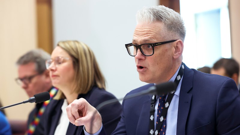 Michelle Rowland taps James Chisholm, bureaucrat of Optus debacle fame, as chief of staff