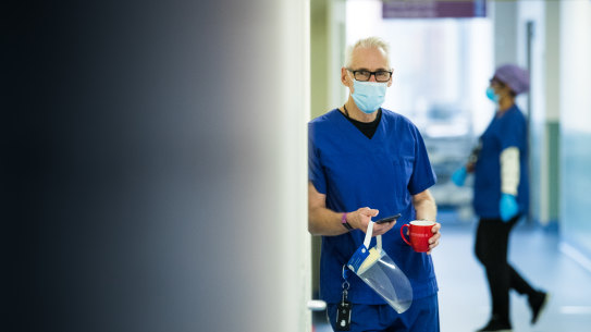 Dr John Mulder, deputy head of intensive care at Western Health, says coronavirus poses unprecedented challenges for grieving families.