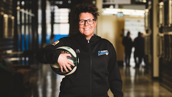 Capitals assistant Bec Goddard is eyeing a professional coaching role in the AFL.