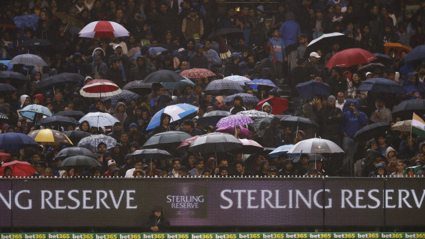 The Aussies were impressed how many fans braved the conditions at the MCG on Friday.