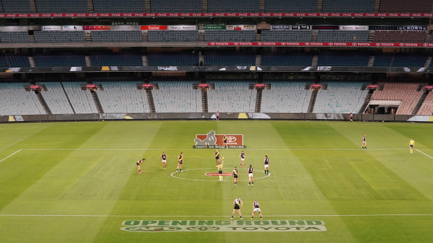 Richmond and Carlton at an empty MCG on day one of the 2020 season.
