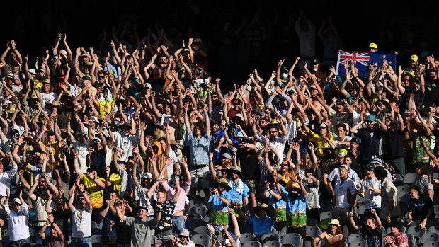 The MCG crowd go wild. 