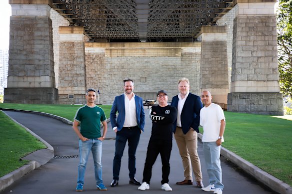 Tide Foundation co-founder Michael Loewy, Becco co-founder Geoff Stooke, Tide Foundation co-founder Yuval Hertzog, Becco co-founder James Soutter, Tide Foundation co-founder Dominique Valladolid.