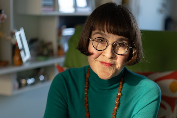 “It was the loss of this beautiful mind,” says Anita Plateris-Fraser of her mother.