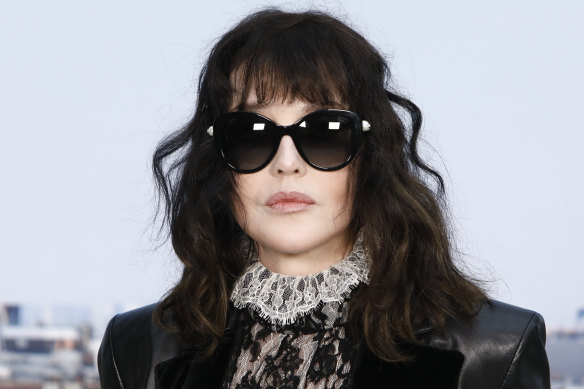 Isabelle Adjani won't be coming to Sydney because of bushfire fears.