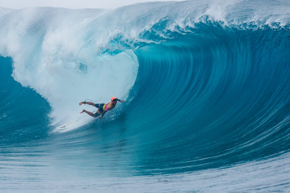 Tahitian Kauli Vaast, pictured coming unstuck at Teahupo’o in 2019, is an Olympic dark horse thanks to his local knowledge.