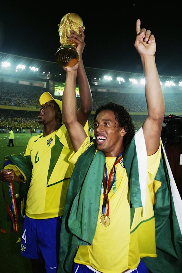 Ronaldinho (right) and Roque Junior celebrate Brazil’s World Cup win 2002.