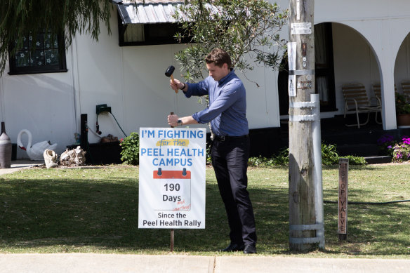 Canning MP Andrew Hastie campaigning for more Peel Health Campus funding.