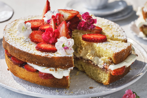 Strawberry, coconut and lime sandwich cake.