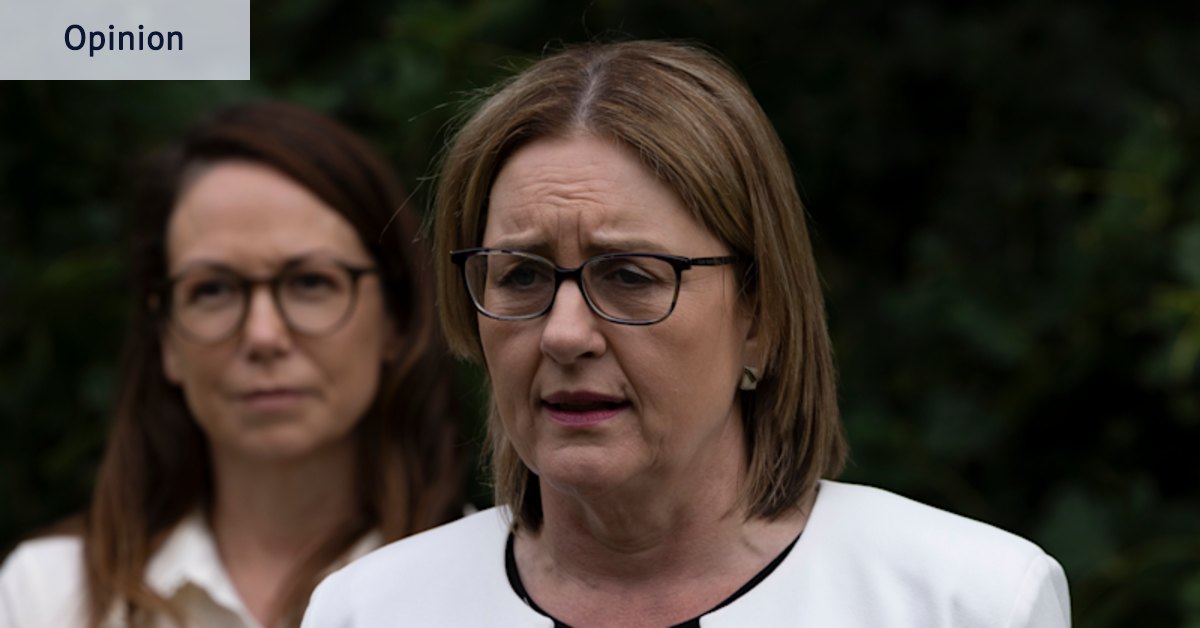 Public service report casts a harsh light on state’s spending