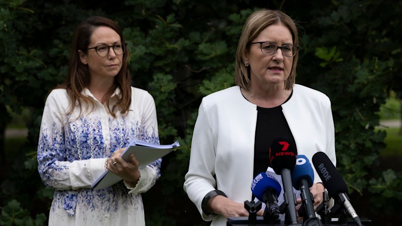 Victoria's Public Sector Shake-Up: 1000 Jobs Axed, But Government Avoids Deeper Cuts