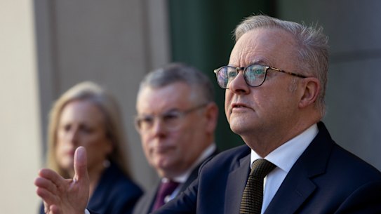 Finance Minister Katy Gallagher, Environment Minister Murray Watt and Prime Minister Anthony Albanese on Thursday morning.