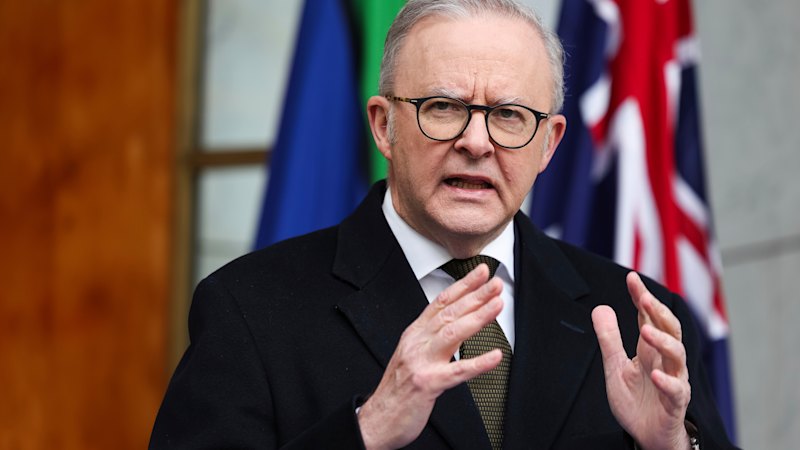 Australia news LIVE: Tax overhaul calls ahead of economic reform roundtable; US responds to Australia recognising Palestinian state