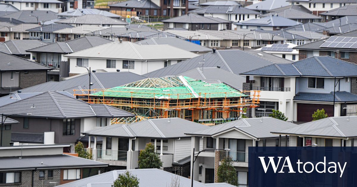 Regulator will 'sit tight' on further property lending limits: Economists - Vimarsana News