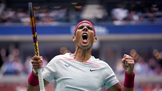 Rafael Nadal wins another point.