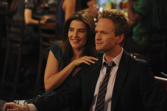 Robin Scherbatsky, played by Cobie Smulders, and Barney Stinson, played by Neil Patrick Harris, in a scene from How I Met Your Mother. 