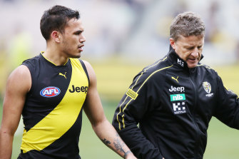 Richmond coach Damien Hardwick with young Tiger Sydney Stack, in 2019.
