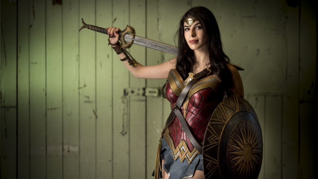 Elise Raiti will attend Oz Comic-Con as Wonder Woman.
