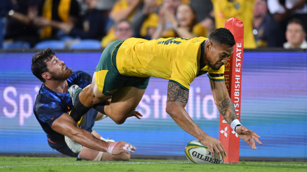 Lucky 13: Israel Folau should stay in the centres.