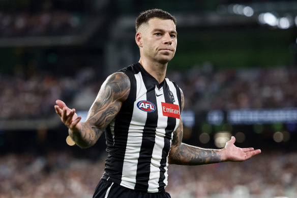 Jamie Elliott can just make the game look so easy.