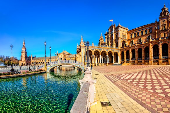 Plaza Espana, Seville, Andalusia.