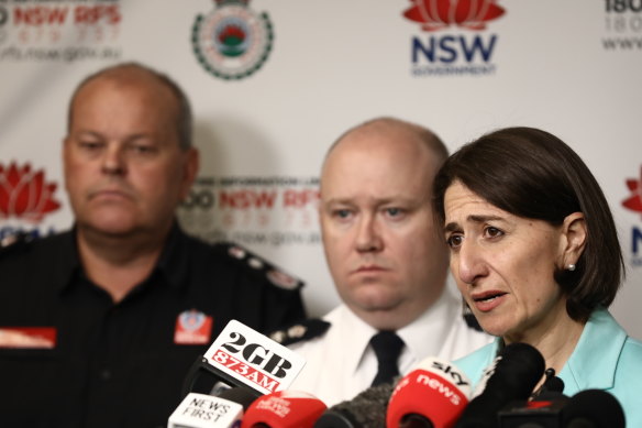 NSW Premier Gladys Berejiklian and Rural Fire Service commissioner Shane Fitzsimmons warn that the worst of the bushfire emergency may not be over.