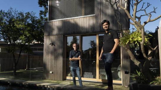 Architect Knut Menden and David Hellier built an addition to a 1920s Californian bungalow to comply with passive housing standards.