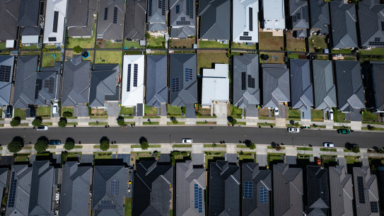 Solar panels in Jordan Springs