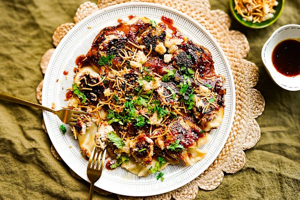 Ridiculously delicious fold-free dumplings (aka one-pan dumplings).