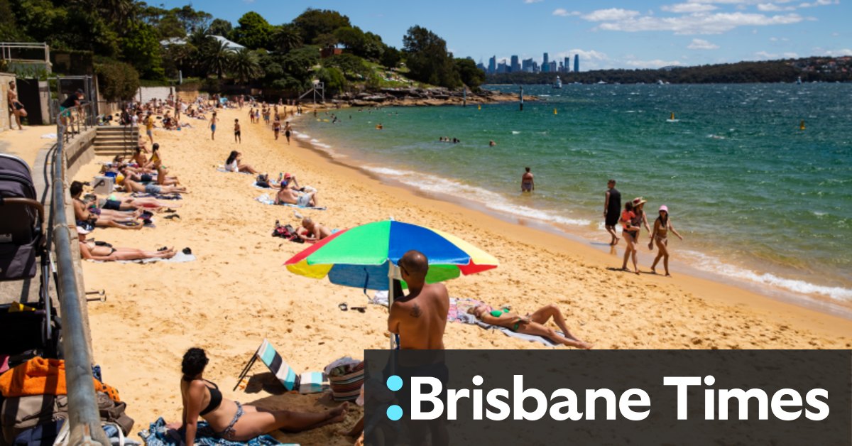 Elite suburb to lose reserved parking to allow visitors access to beach