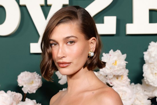 Hailey Bieber is known for perfecting the natural makeup look.